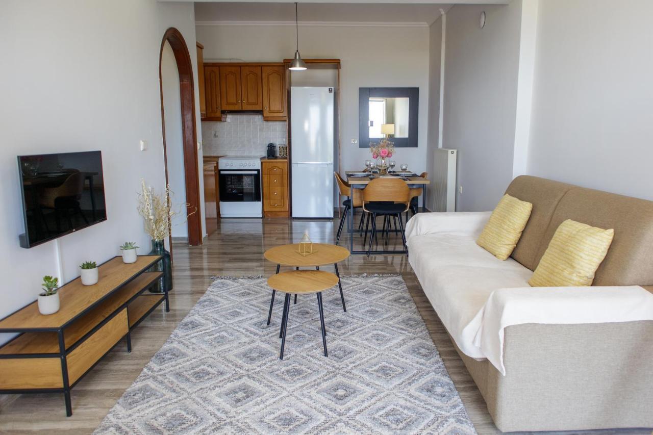 Almyros Aktis Seaview Apartment Kalamata Exteriör bild